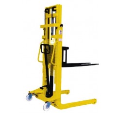 Straddle Pallet Stacker Trucks - Adjustable Legs SFH