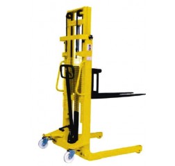 Straddle Pallet Stacker Trucks - Adjustable Legs SFH